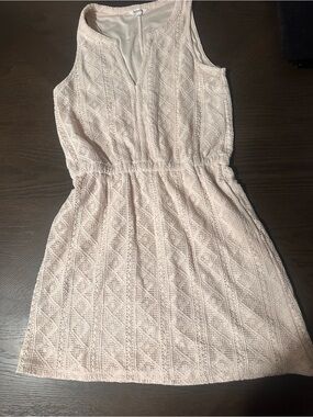 Splendid Lace-Textured Sleeveless Mini Dress in Blush